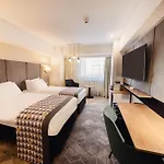 - Times By Ihg Bucareste