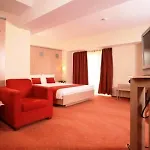 - Times By Ihg Bucareste