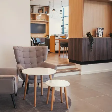 - Times, An Ihg 4*