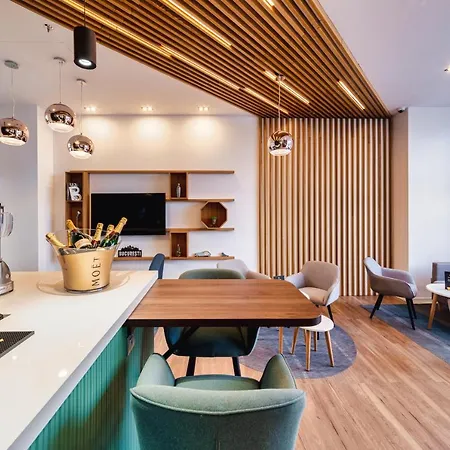 - Times By Ihg Hotel 4*