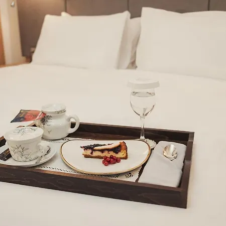 - Times By Ihg 4* Bucharest