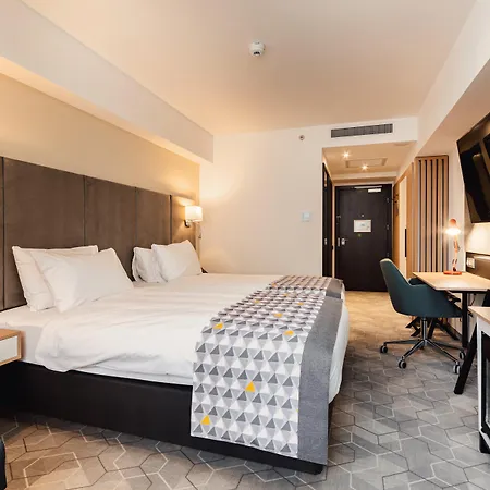 - Times, An Ihg