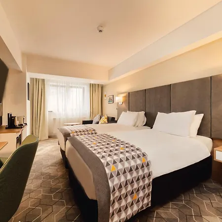 - Times By Ihg Bucharest