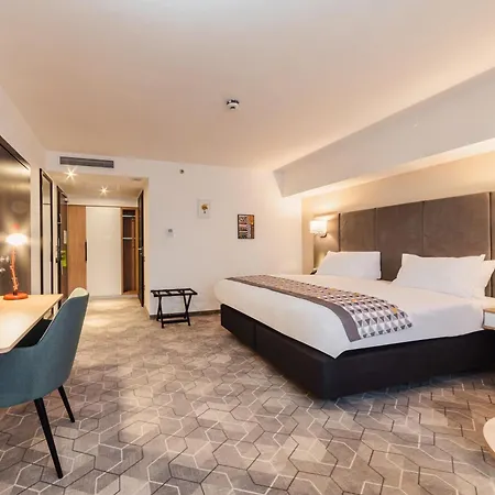- Times By Ihg Hotel Bukurešť