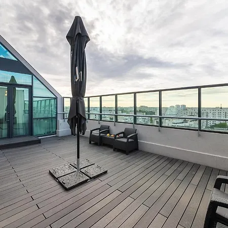 - Times, An Ihg 4* Bucharest