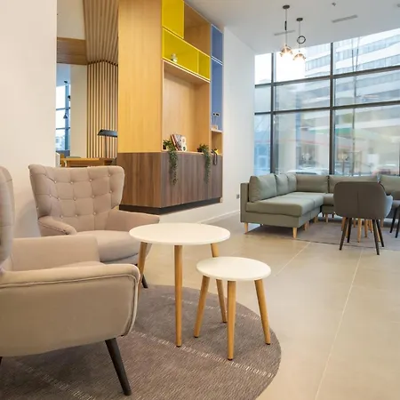 - Times By Ihg מלון