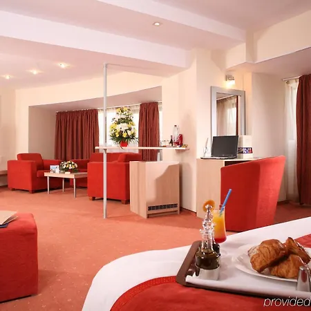 Hotel - Times, An Ihg 4*