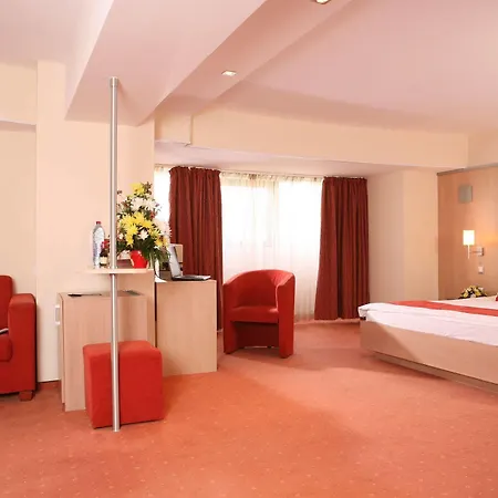 - Times By Ihg