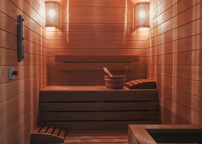 - Times By Ihg Ξενοδοχείο 4*