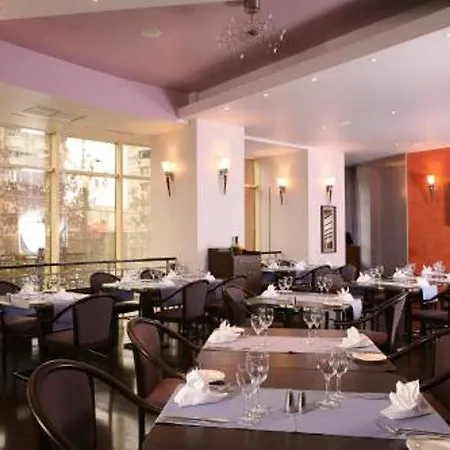 - Times By Ihg מלון בוקרשט