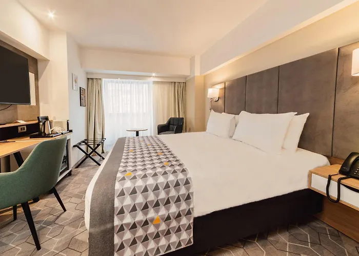 - Times By Ihg 4* Boekarest