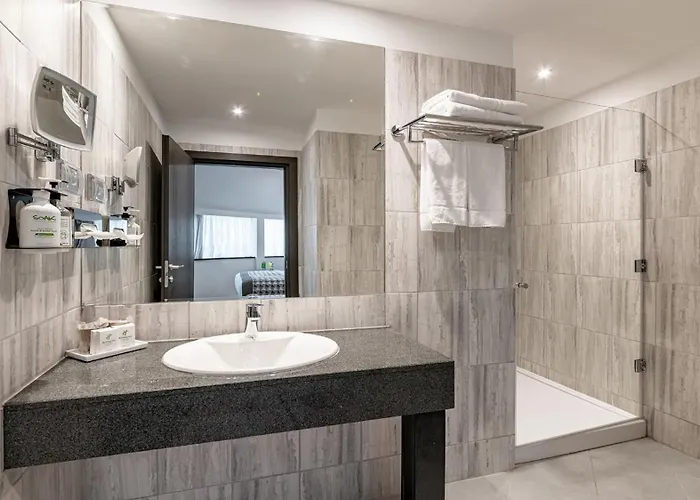 - Times By Ihg Ξενοδοχείο